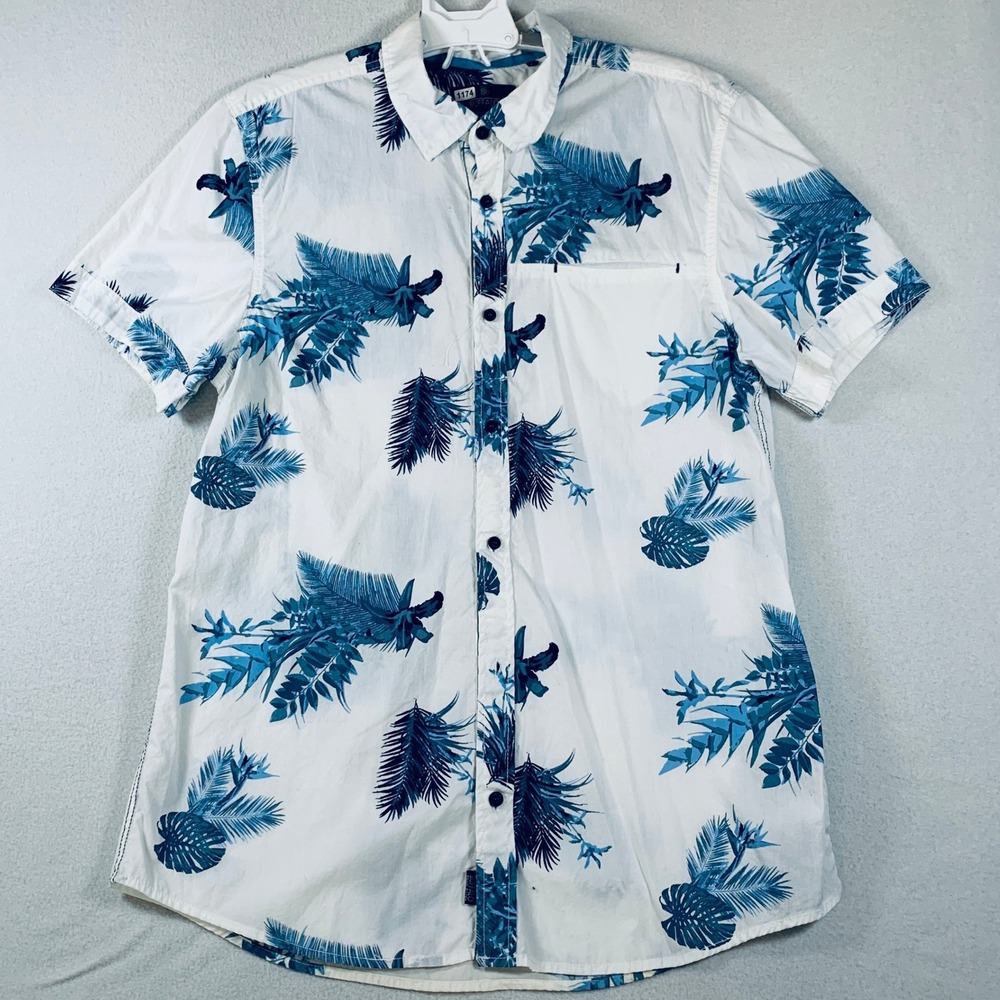 Buffalo David‎ Bitton Men's XL Short Sleeve Button Up Shirt Tropical White Blue